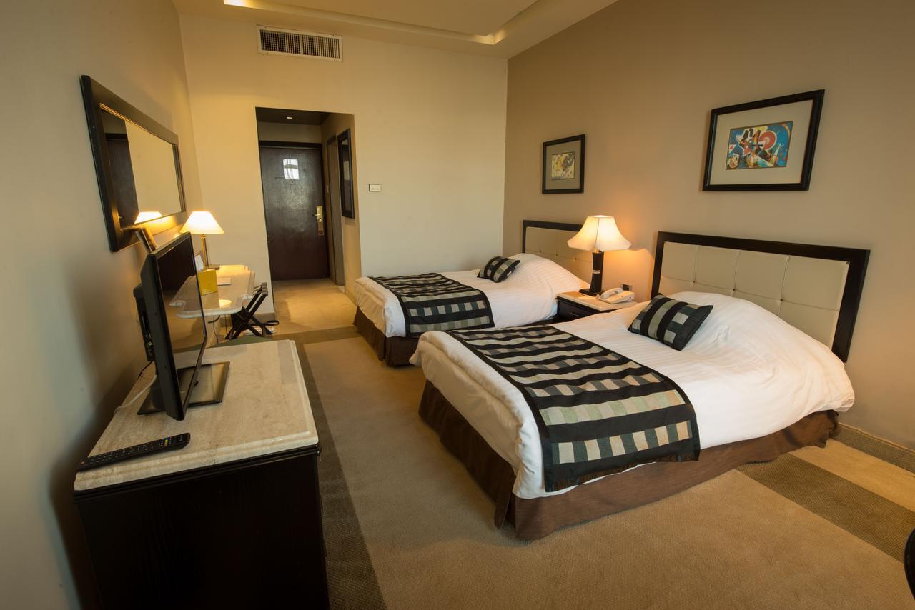 Century Park Hotel Амман Екстер'єр фото